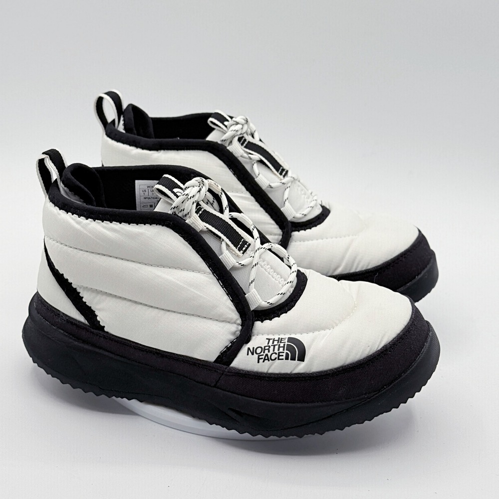 The North Face NSE Chukka Puffer / Size 5 Womens / TNF White Black